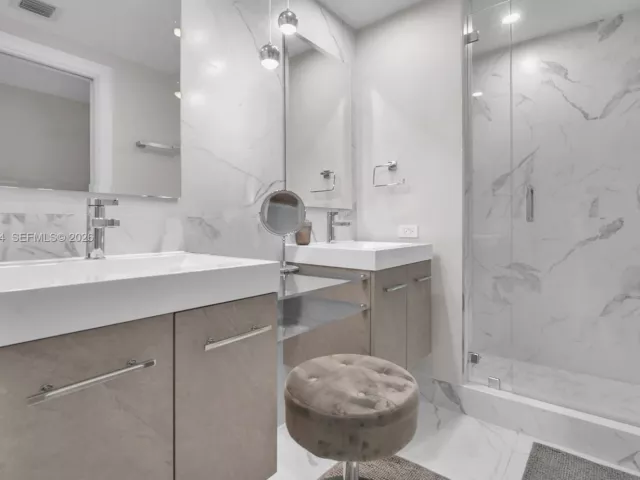 Продажа квартиры #601 - фото 7189351