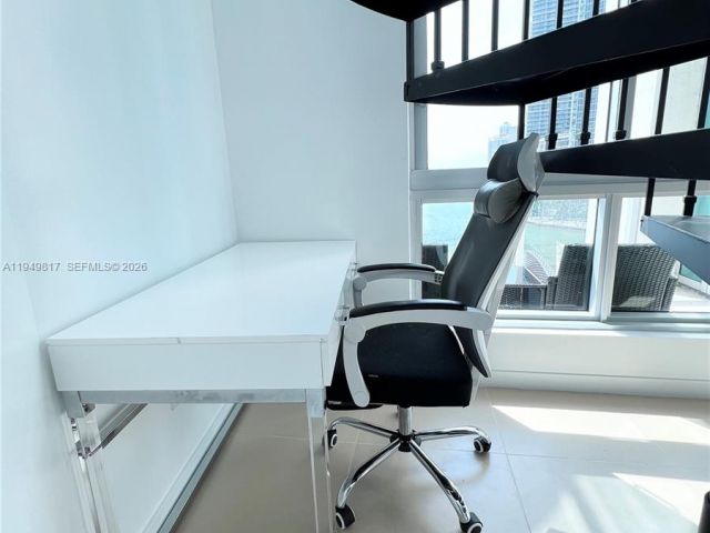 Квартира в аренду номерL-814 - фото 7193021