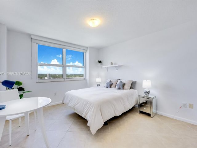 Квартира в аренду номер2412 - фото 7438504