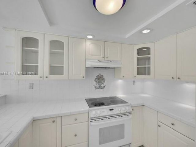 Продажа дома по адресу 5555 N Ocean Blvd 20 - фото 7190290