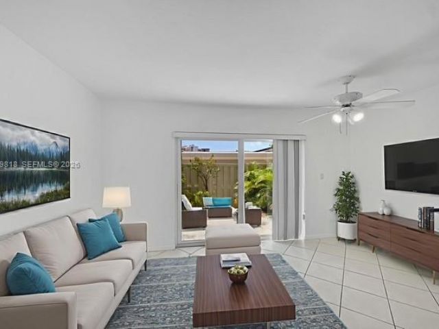 Продажа дома по адресу 5555 N Ocean Blvd 20 - фото 7190297