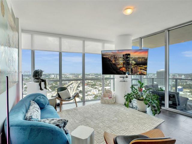 Продажа квартиры #3708 - фото 7191493