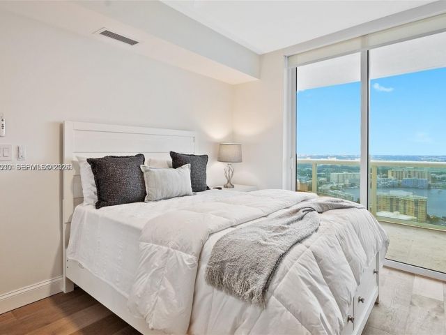 Квартира в аренду номер3608 - фото 7193824