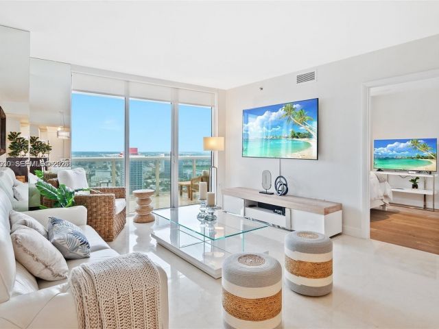 Квартира в аренду номер3608 - фото 7193832