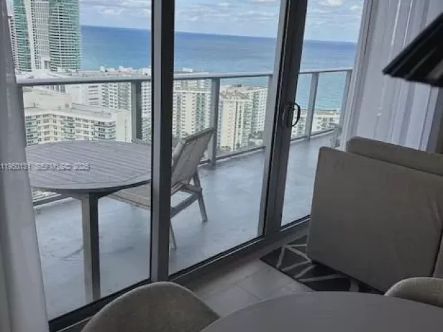 Продажа квартиры #R2702 - фото 7190991