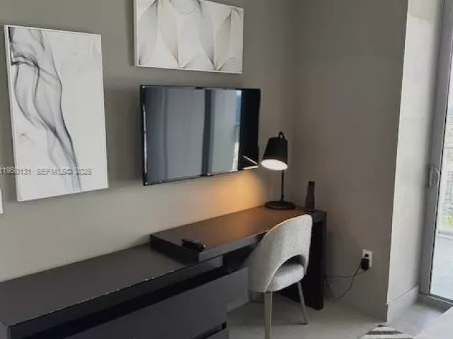 Продажа квартиры #R2702 - фото 7190985