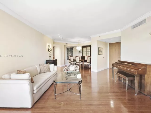 Продажа квартиры #803 - фото 7266859