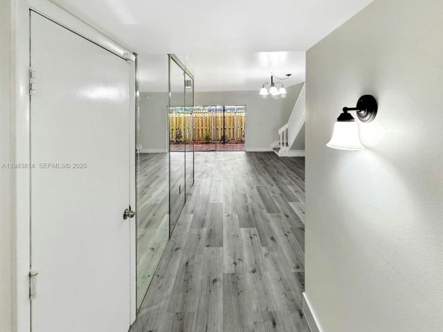 Продажа дома по адресу 12259 SW 49th Ct - фото 7230382