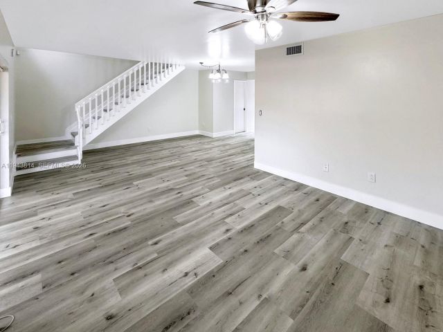 Продажа дома по адресу 12259 SW 49th Ct - фото 7230383