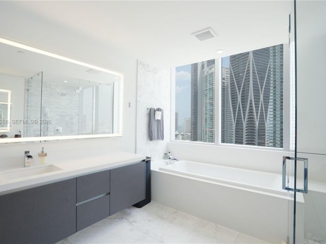 Продажа квартиры #2101 - фото 7194922