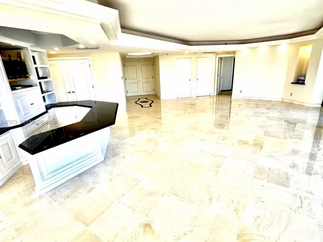 Продажа квартиры #1801 - фото 7195005