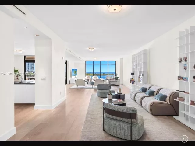 Продажа квартиры #7055 - фото 7195028