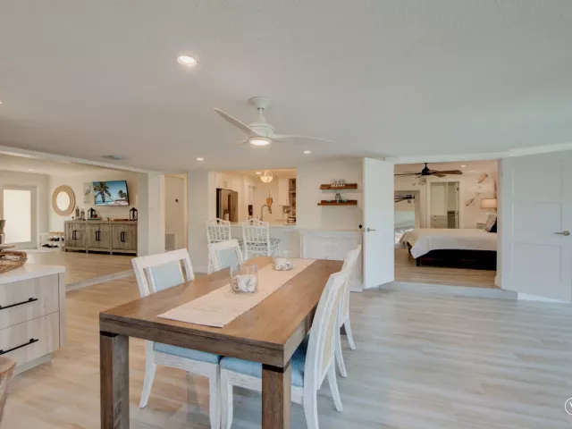 Продажа дома по адресу 521 SE 4 Court - фото 8898591