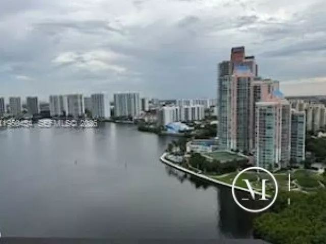 Продажа квартиры #2602 + Parking - фото 7194227