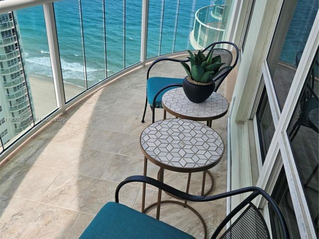 Квартира в аренду номер - фото 7427456