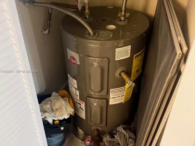 Продажа дома по адресу 5400 NW 107th Ave 416 - фото 7195648