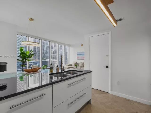 Продажа квартиры #1804 - фото 7198220