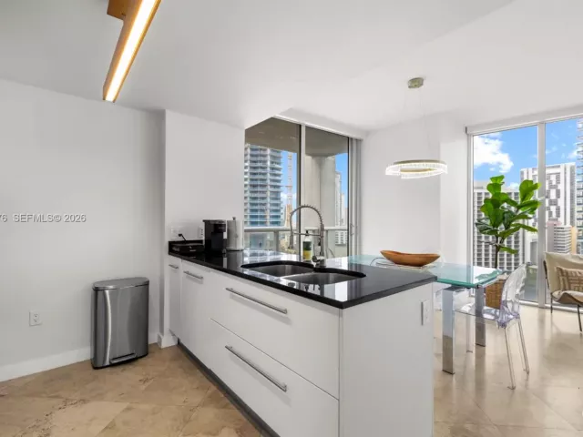 Продажа квартиры #1804 - фото 7198221