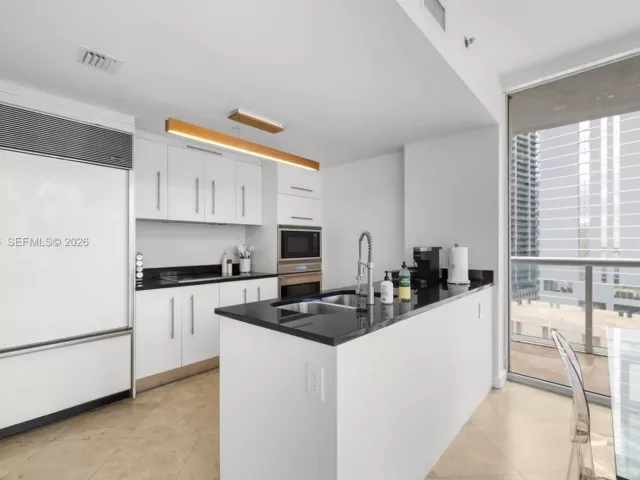 Продажа квартиры #1804 - фото 7198223