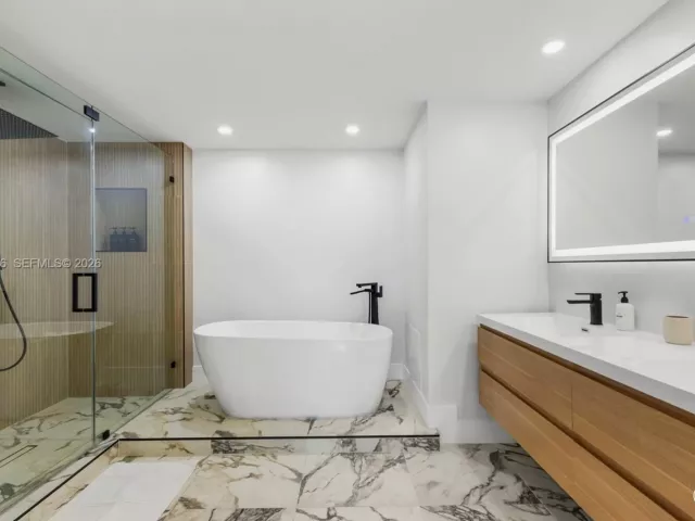 Продажа квартиры #1804 - фото 7198213