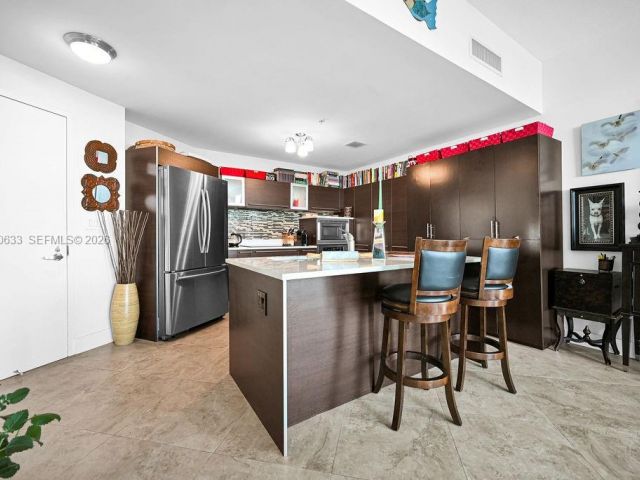 Продажа квартиры #5103 - фото 7195194