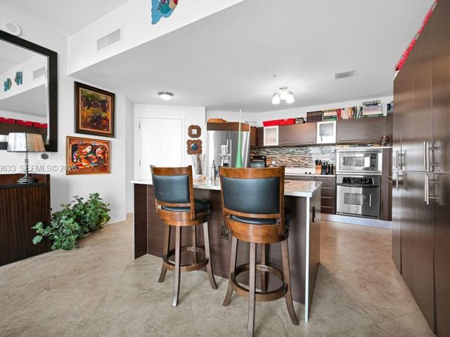 Продажа квартиры #5103 - фото 7195197