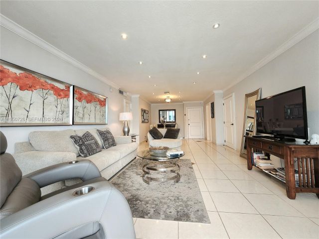 Продажа квартиры #2204 - фото 7430113