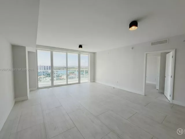 Квартира в аренду номер1421 - фото 7200109