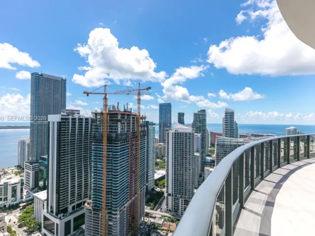 Квартира в аренду номерPH4603 - фото 7197995