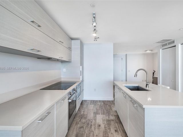 Продажа квартиры #4306 - фото 7199968