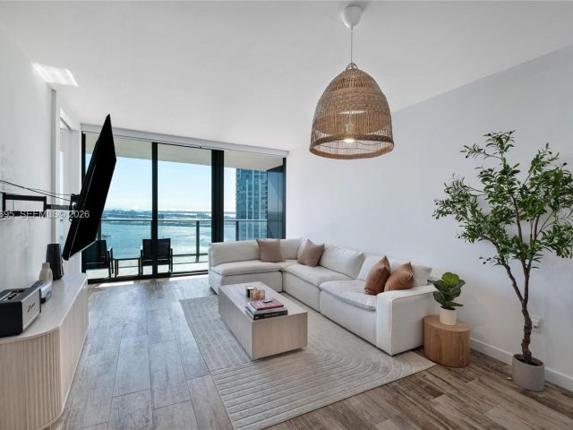 Продажа квартиры #4306 - фото 7199975