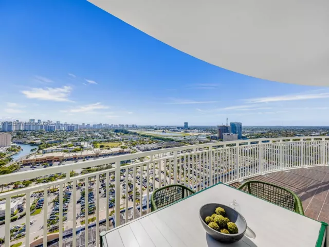 Продажа квартиры #2407W - фото 7198263