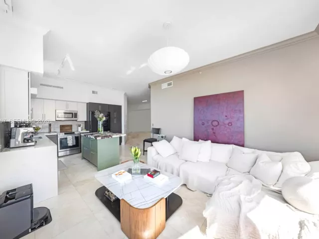 Продажа квартиры #2407W - фото 7198267