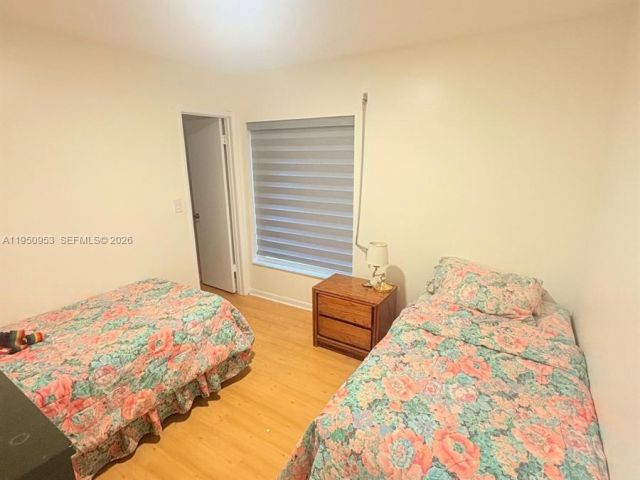 Дом в аренду по адресу 927 NW 106th Ave Cir - фото 7427798