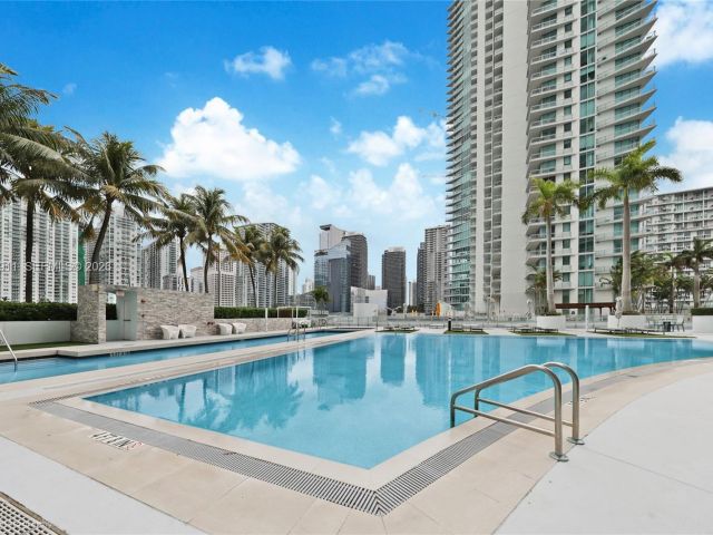 Продажа квартиры #3109 - фото 7199150