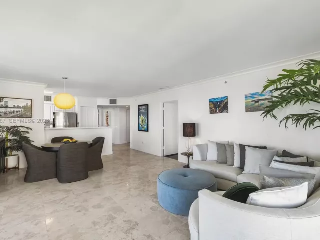 Продажа квартиры #811 - фото 7198303