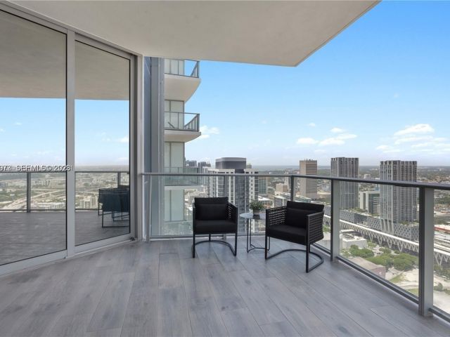 Продажа квартиры #4106 - фото 7199346