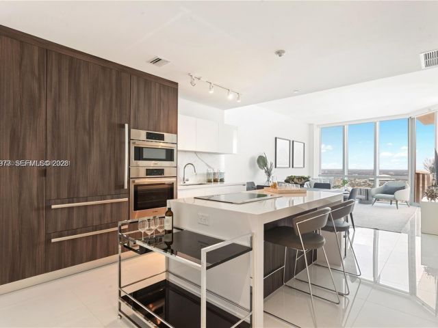 Продажа квартиры #4106 - фото 7199355