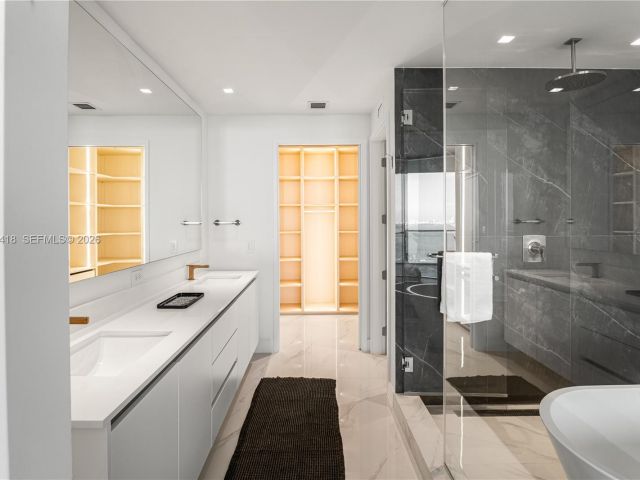 Продажа квартиры #2602 - фото 7244825