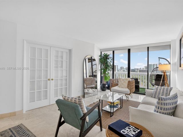 Продажа квартиры #2105 - фото 7487487