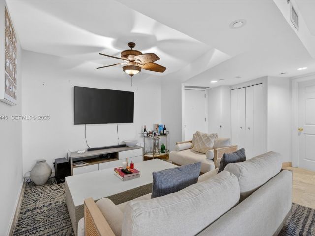 Продажа квартиры #2105 - фото 7487491