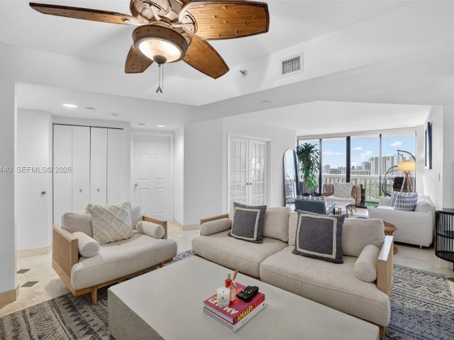 Продажа квартиры #2105 - фото 7487492