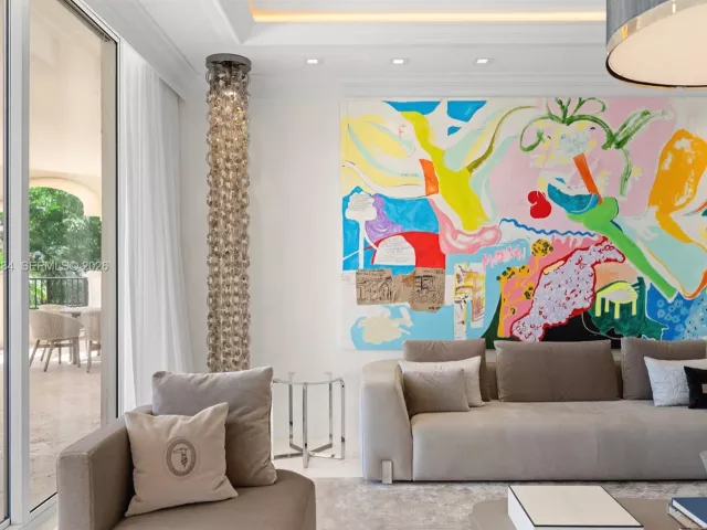 Продажа квартиры #7124 - фото 7367985