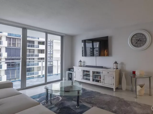 Продажа квартиры #1417 - фото 7234081