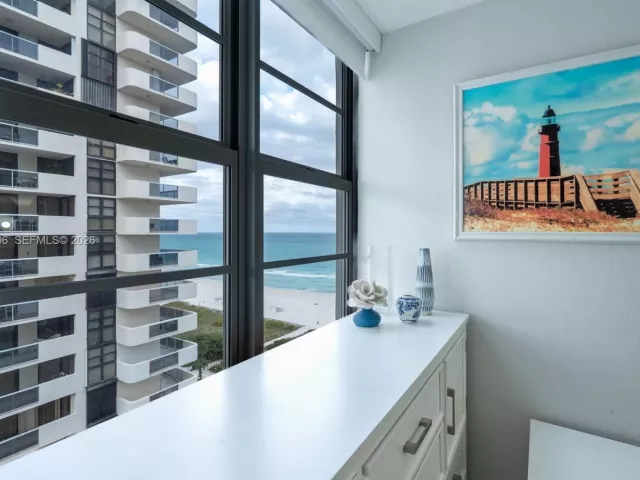 Продажа квартиры #1417 - фото 7234067