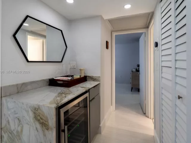 Продажа квартиры #1417 - фото 7234071