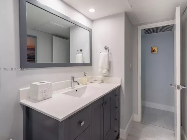 Продажа квартиры #1417 - фото 7234064