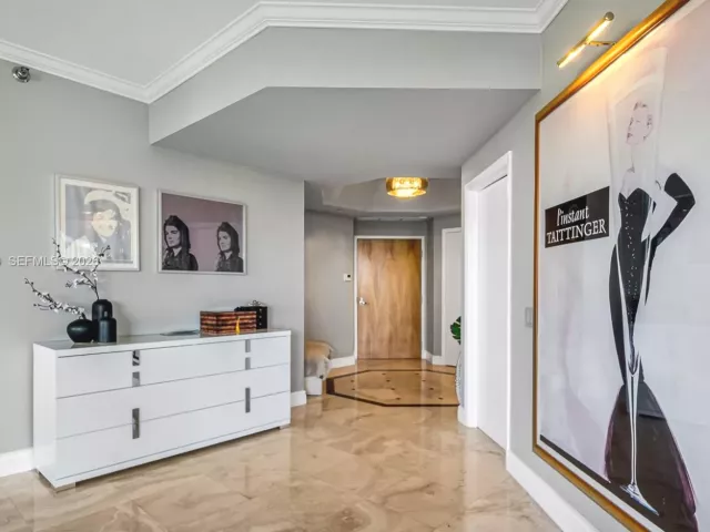 Продажа квартиры #702 - фото 7200914