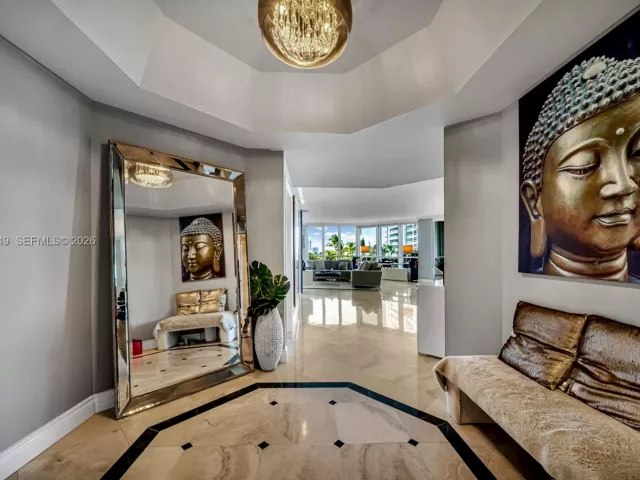 Продажа квартиры #702 - фото 7200916