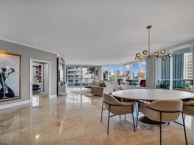 Продажа квартиры #702 - фото 7200906